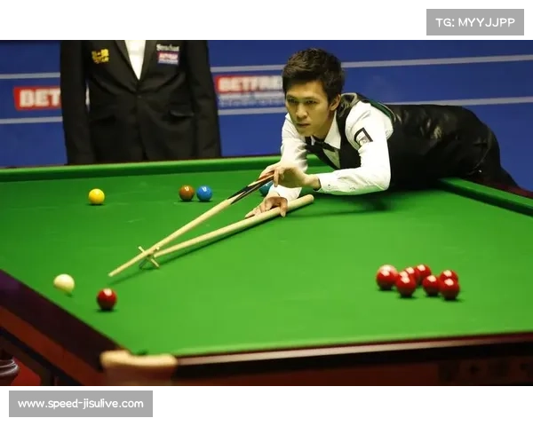 世界台球锦标赛谢菲尔德进行,老将新秀同台竞技 世界台球锦标赛谢菲尔德进行,老将新秀同台竞技